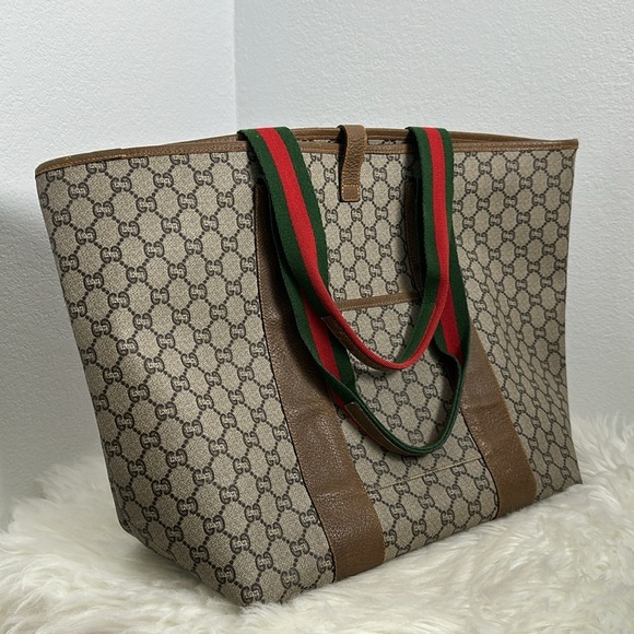 💯 Authentic Gucci Plus Vintage Monogram Tote with Cherryline 🍀 - Picture 8 of 15